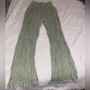 Green stripe pants